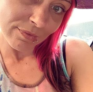 Meet your Posher, Deanna